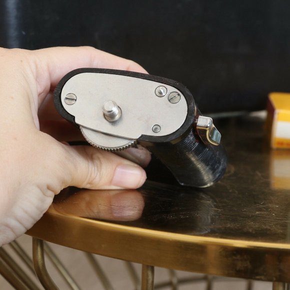 Vintage Keystone K-285 8mm Roll Film Movie Camera - Picture 9 of 11